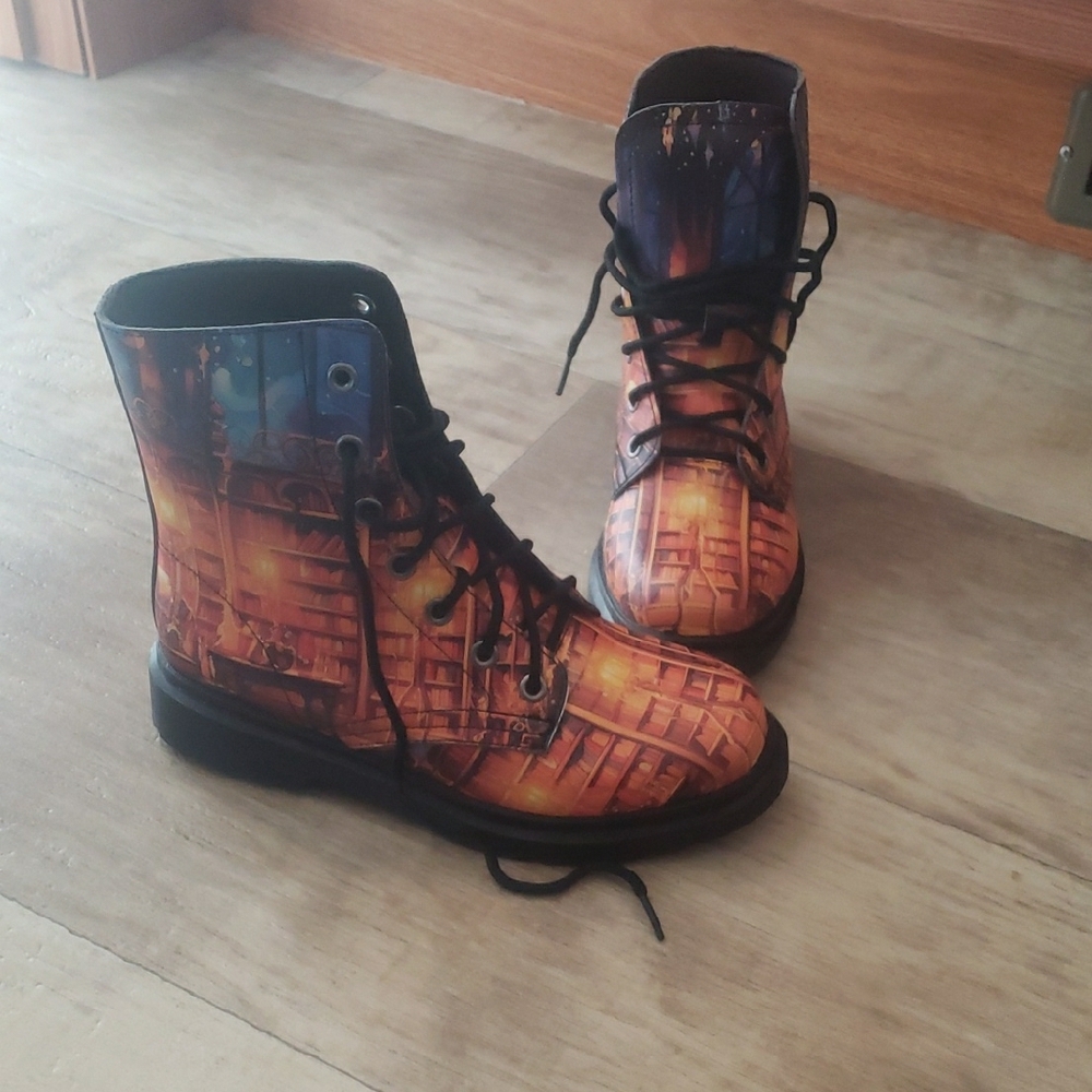 Black Ankle-High Lace-Up Boots with Textured Design